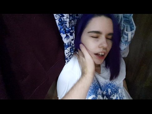 ❤️ Ketemu adhine ing lemari lan mbantu dheweke cum ❤ Porno ing jv.vanalize.ru